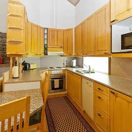 Leipolevi 1 By Interhome Kittilä